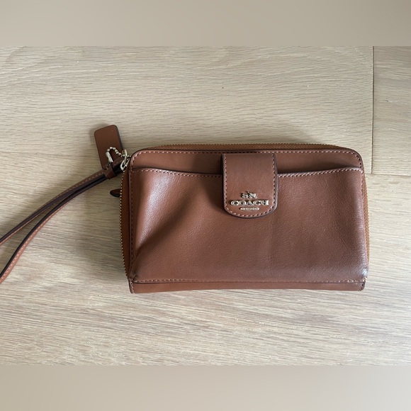 Saddle brown Coach wristlet - Picture 1 of 4